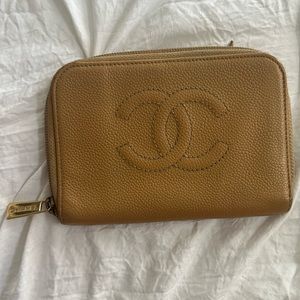 Vintage Chanel Wallet - Early 2000s - Neutral